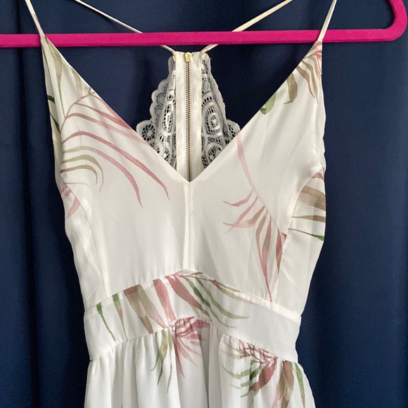 Windsor Dresses & Skirts - Windsor Maxi dress